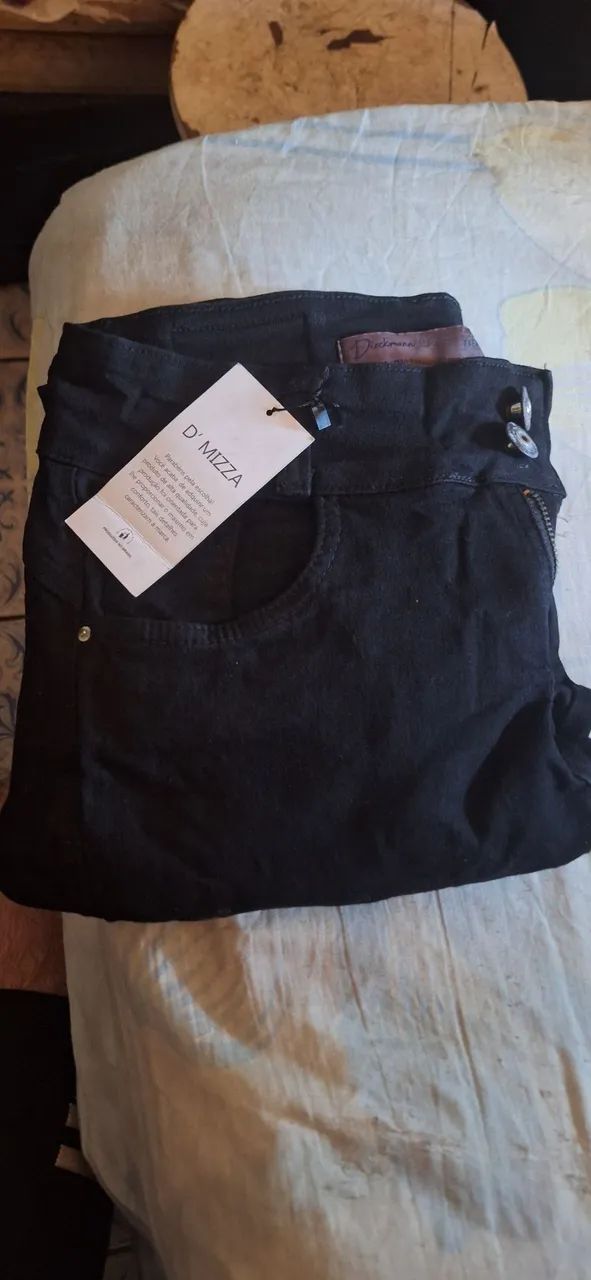 Vendo calça de Lycra nova