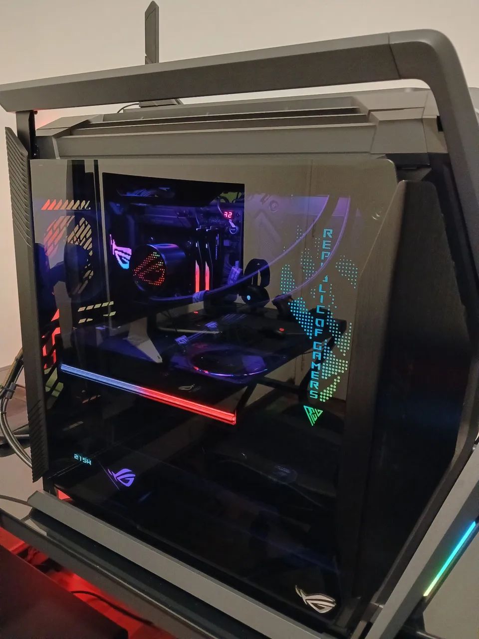 Pc gamer FULL ASUS ROG.  RTX 5090 ROG Astral - Foto 3