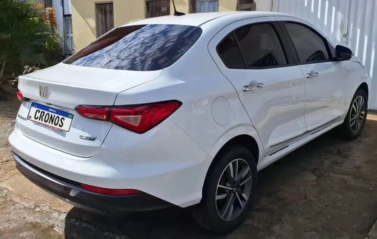 Fiat Cronos Precision 1.3 16V Flex Aut. 2025 - Foto 3