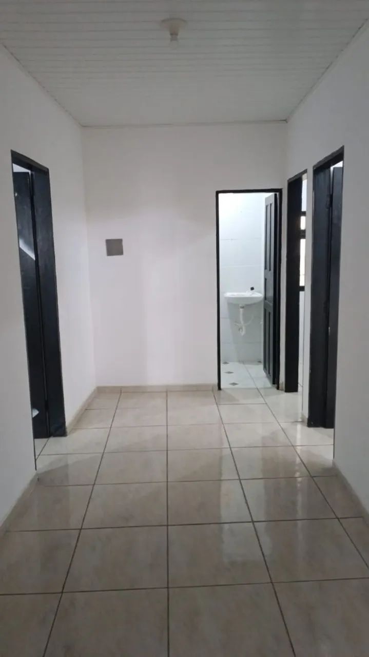 Alugo apartamento com 2 quartos - Foto 4