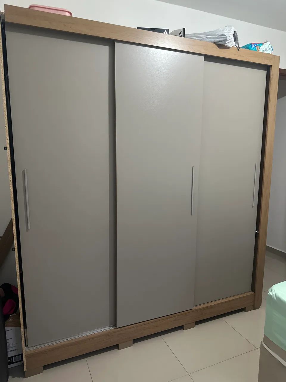 Guarda roupa casal 