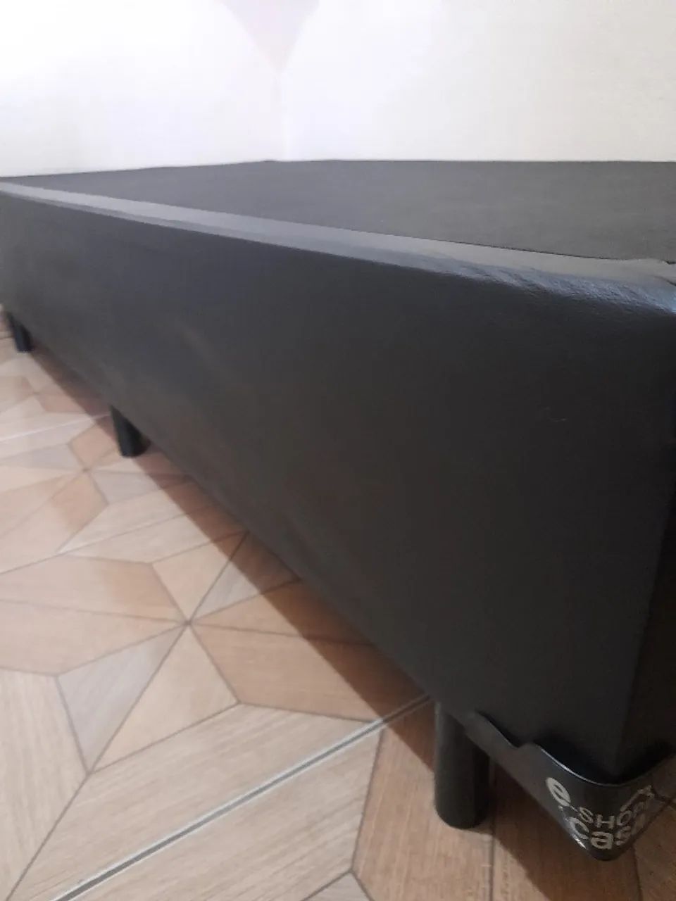 2 Camas  box solteiro