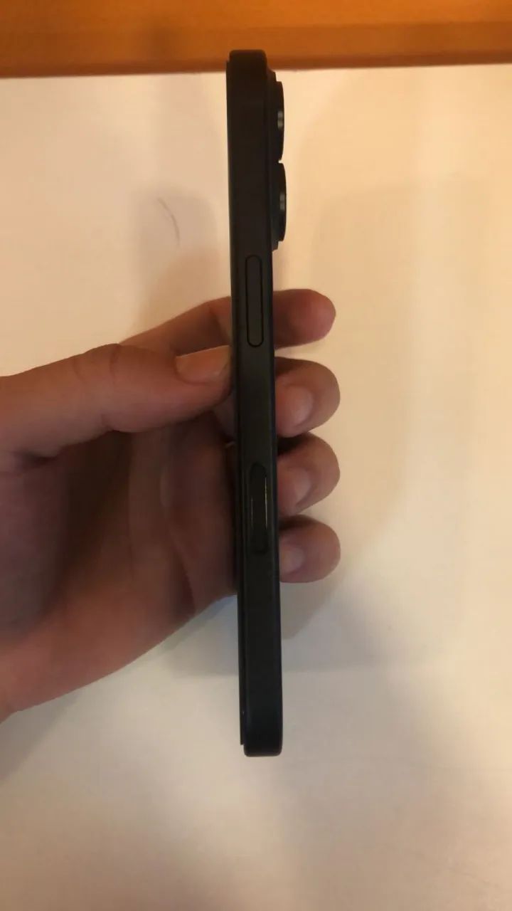 iPhone 16 de 256 GB Excelente - Troco e Parcelo Loja Centro - Foto 2