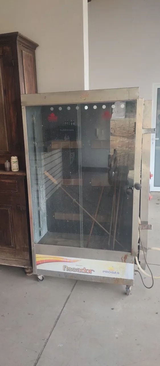 Máquina de assar frango 