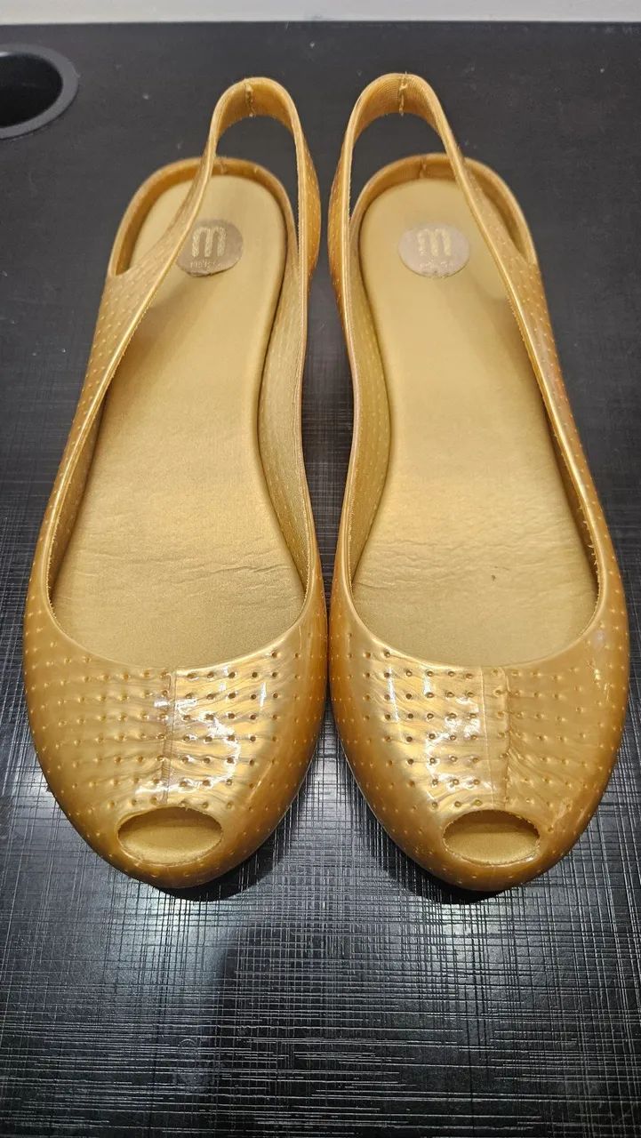 Melissa Hoop dourada 36