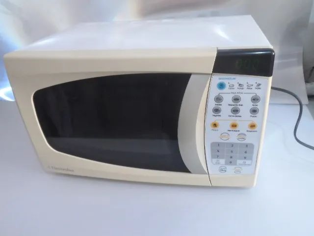 microondas Electrolux 20L