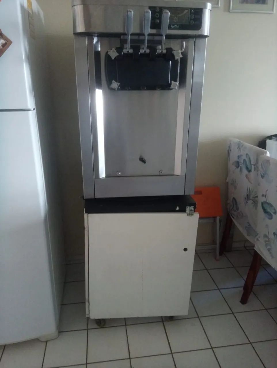 Máquina de sorvete  - Foto 2