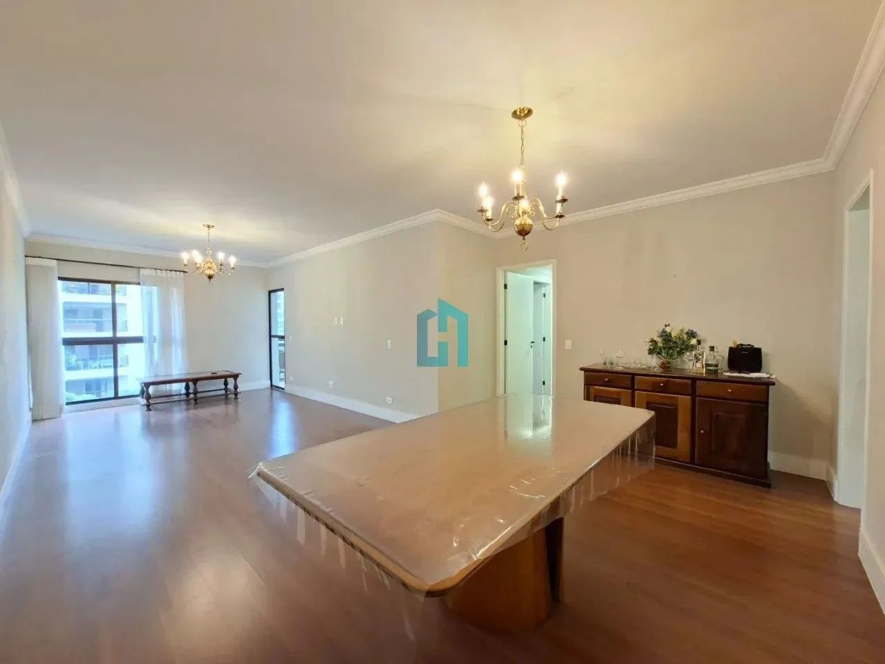 Apartamento para aluguel 3 dorm sendo uma suíte.