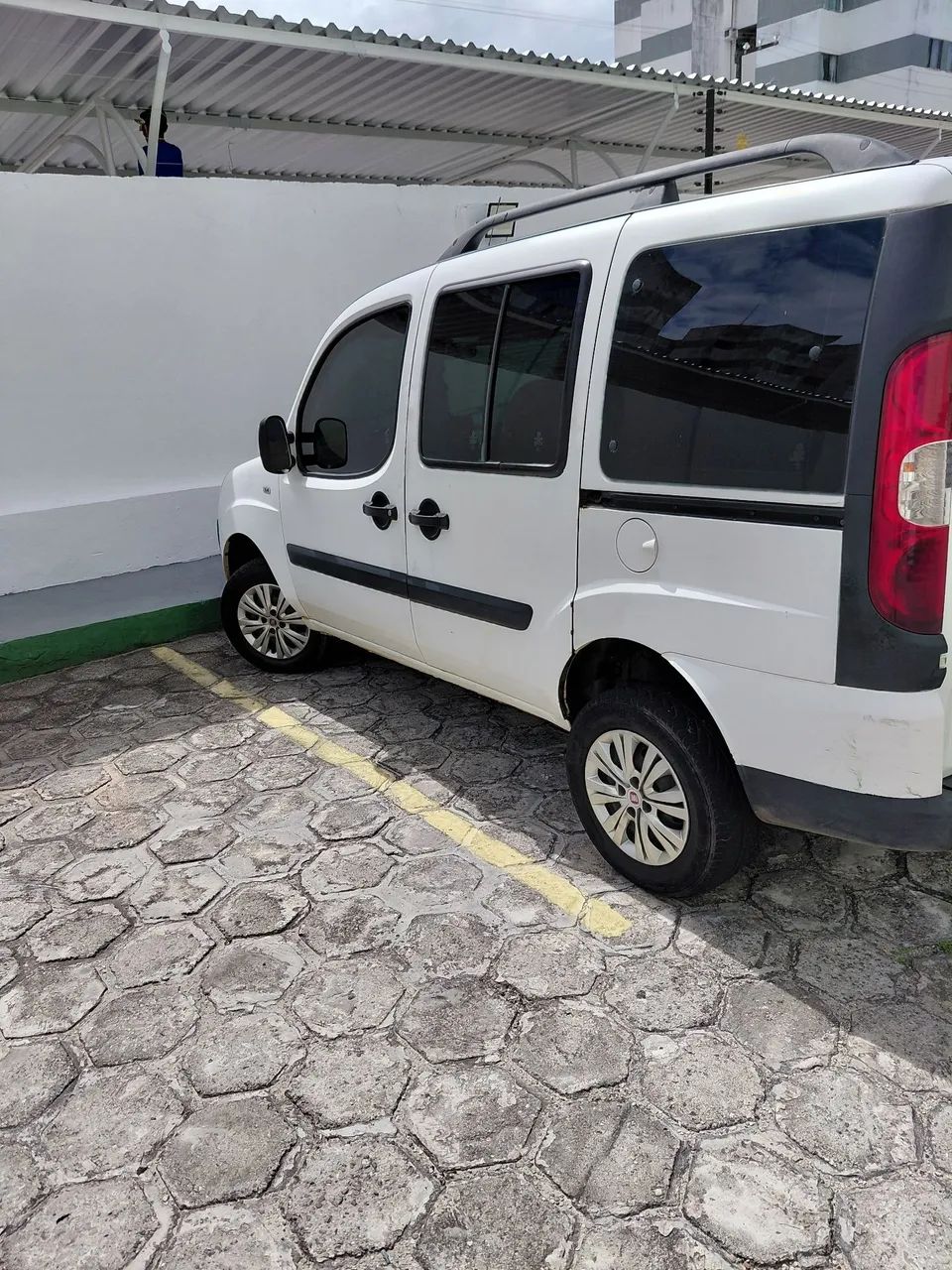 Fiat Doblo Attractive 1.4 Fire Flex 8V 5P 2014 - Foto 5
