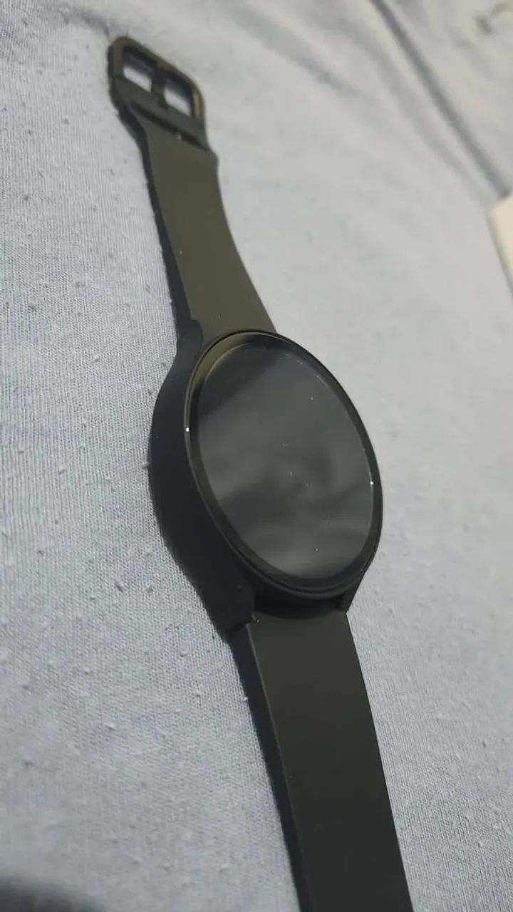 Galaxy Watch4 com capinha protetora - Foto 3