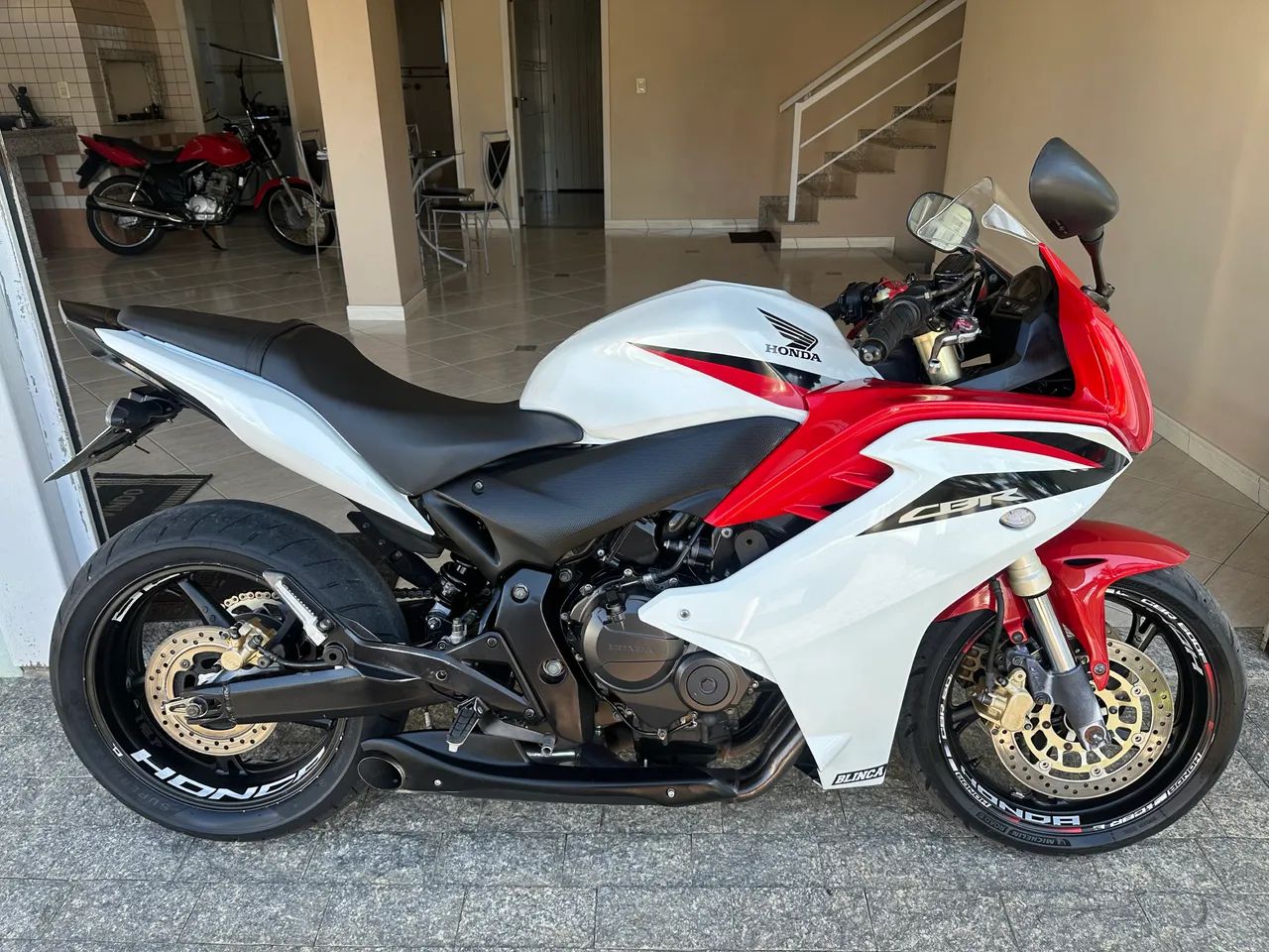 Honda CBR 600 F 2013 - Foto 2