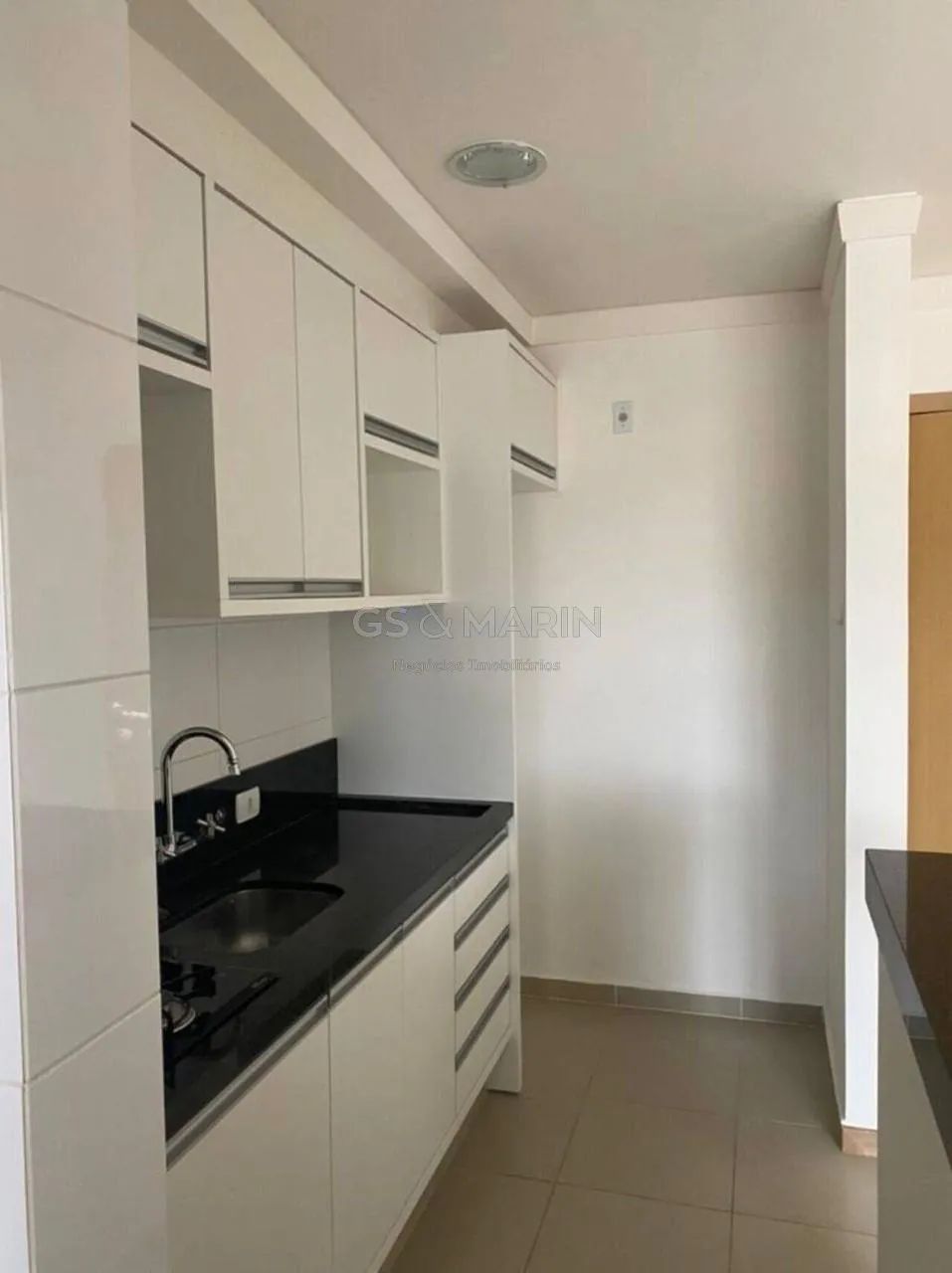 Apartamento com 2 quartos à venda no Edifício Residencial Biarritz em Londrina - Foto 2