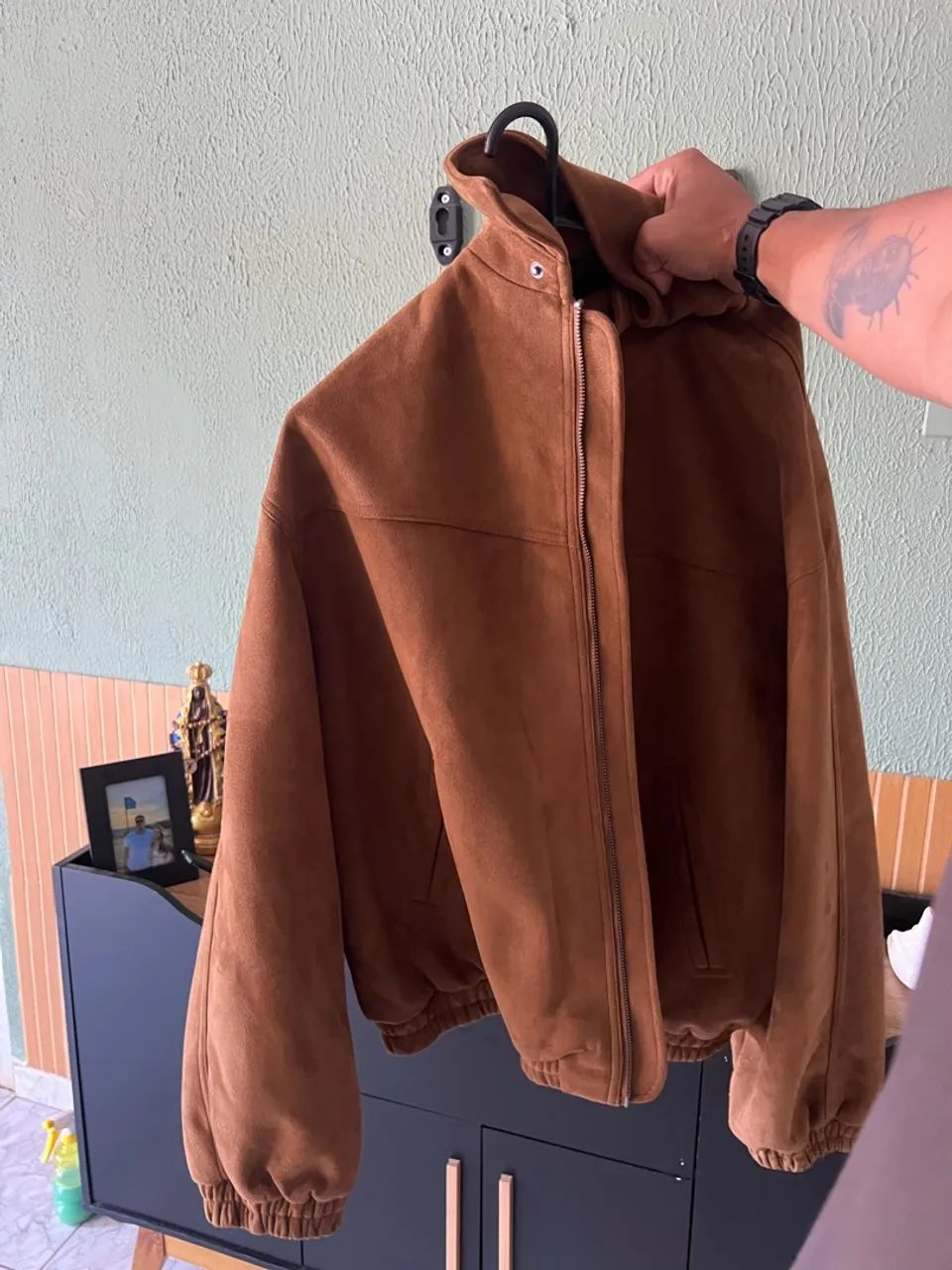 Jaqueta de camurça (suede), marca da c&a, nunca usada!! - Foto 2