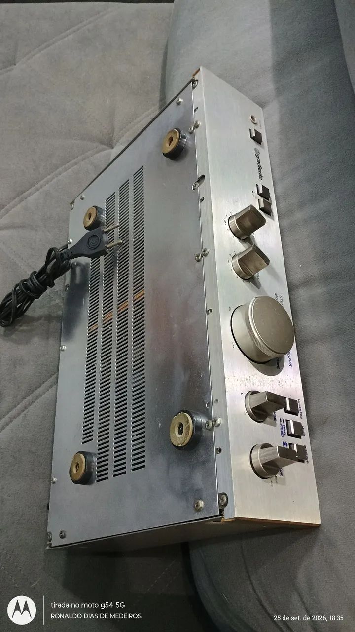 Amplificador m76 gradiente 