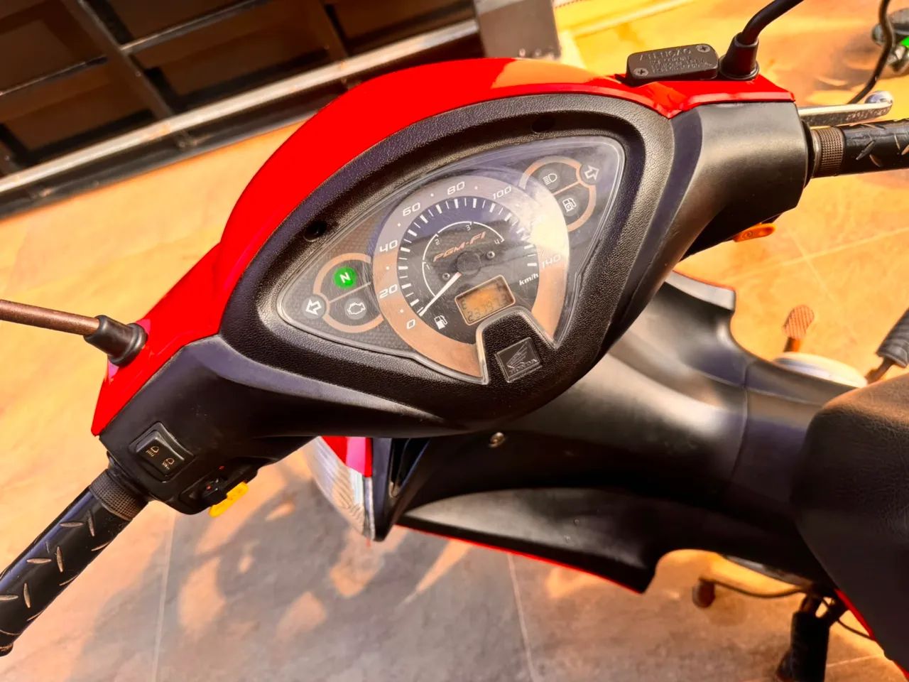 Honda biz 2017 extra  - Foto 4
