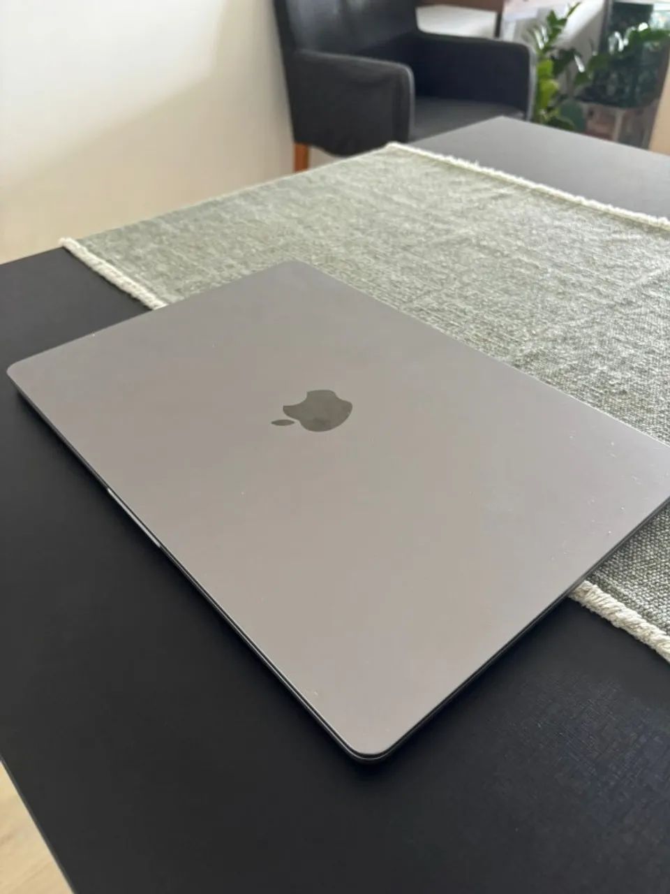 Macbook Air 2023 15 polegadas Chip M2 8gb ram e 256gb de