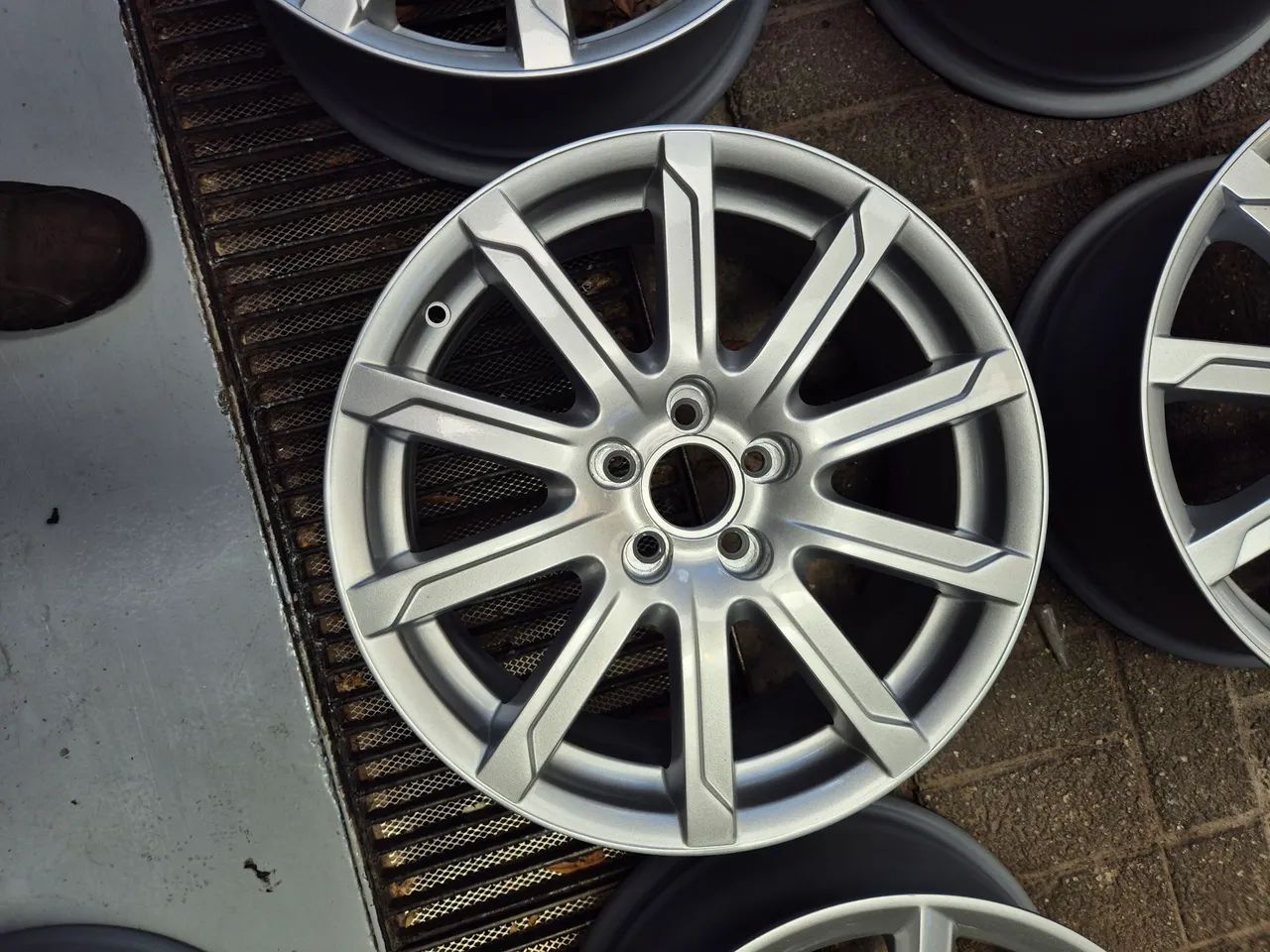 jogo-de-rodas-audi-a3-aro-17-5x100-originais-pe-as-para-carros-vans