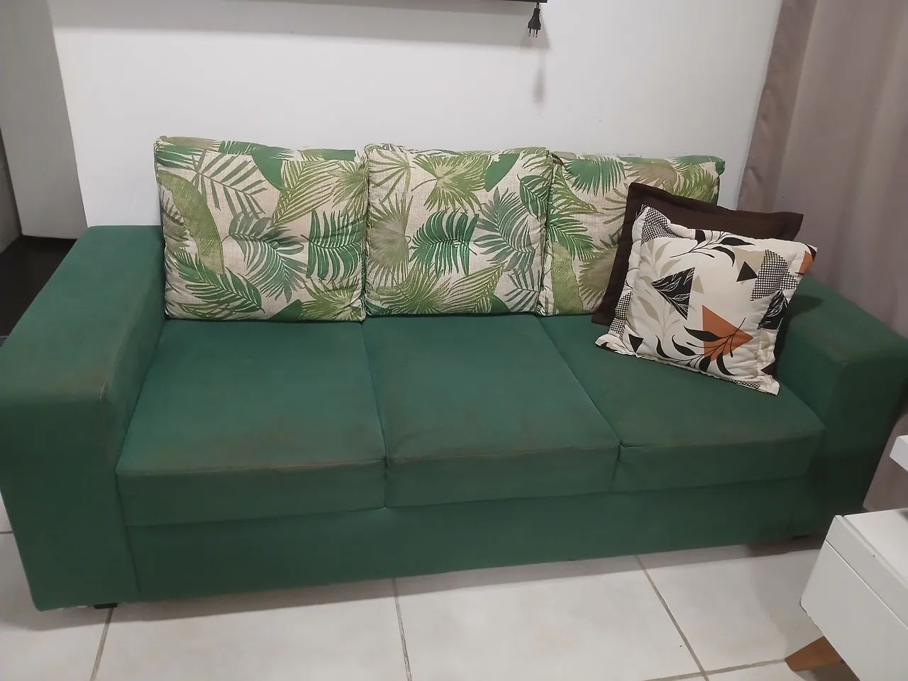 VENDO SOFA 2 E 3 LUGARES 