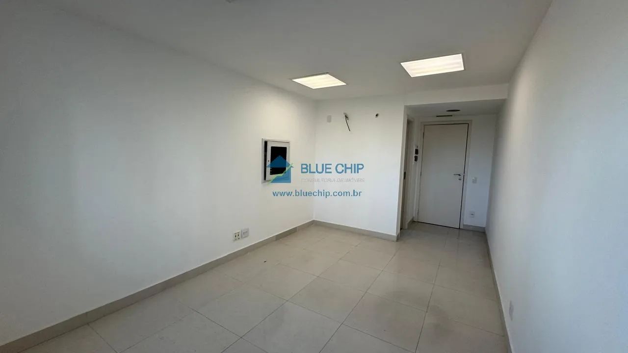 Sala para Locação no Edifício Sunplaza - Barra da Tijuca, com 20m² por R$1.300,00 - Foto 6