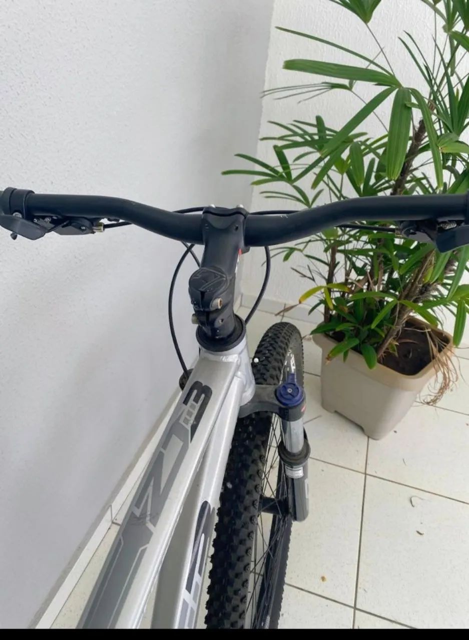 Bicicleta aro 29 - Foto 3