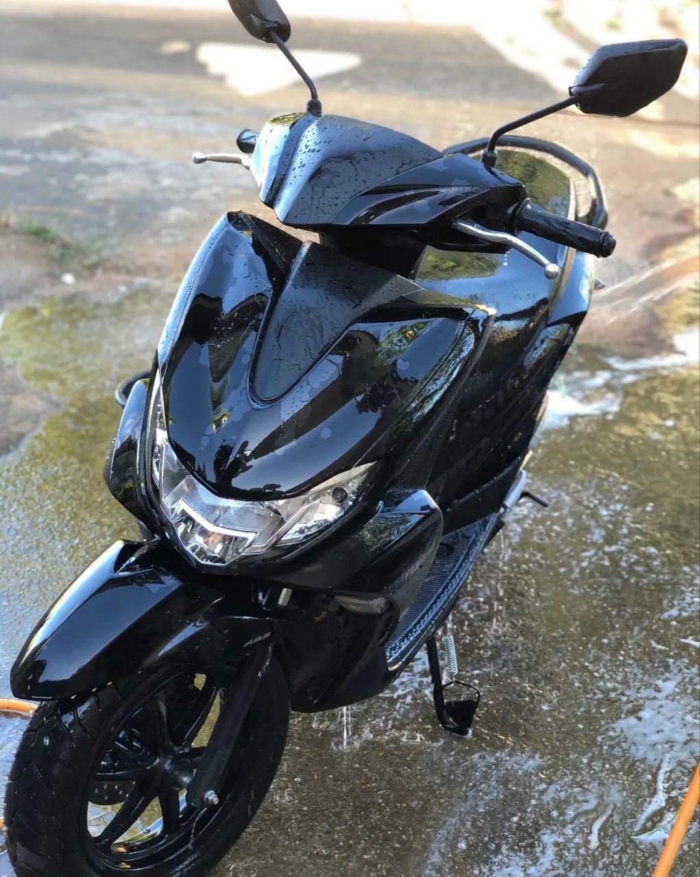 Yamaha Fluo ABS
