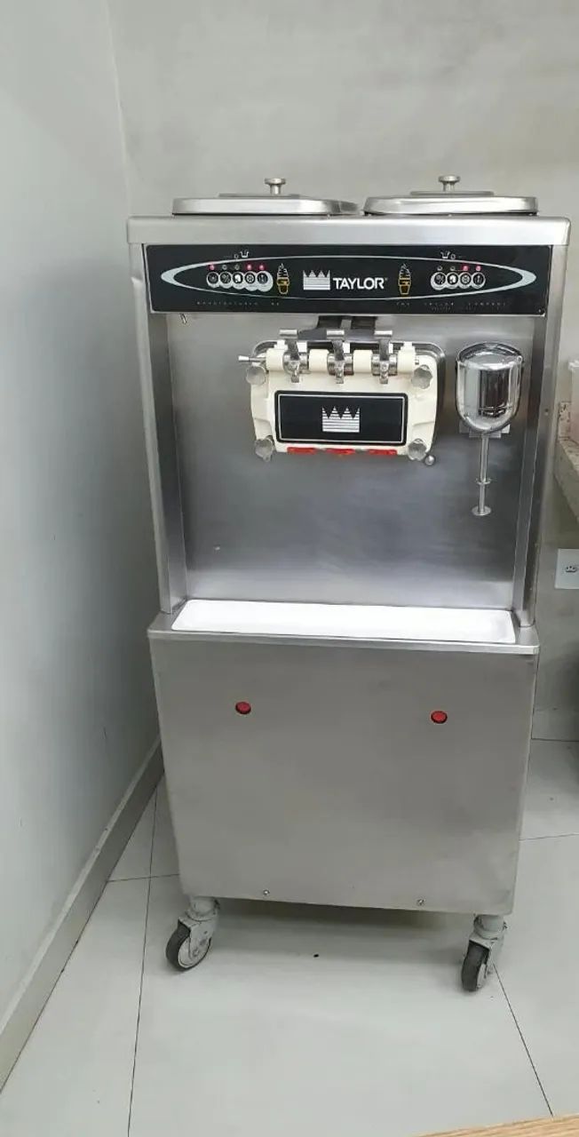 Vendo sorveteria em Pleno funcionamento - Foto 3