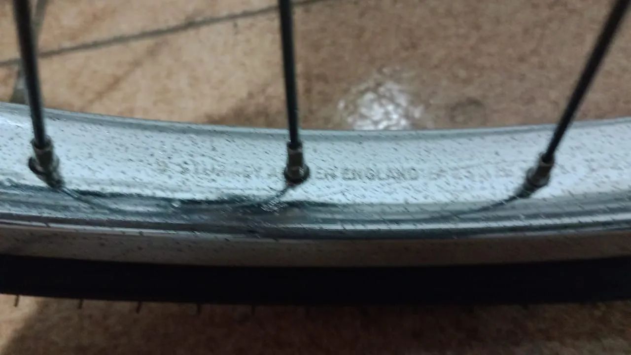 Bicicleta Inglesa Robin Hood toda original  - Foto 3
