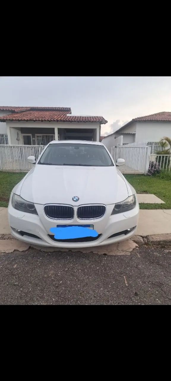 BMW 320I A 2010