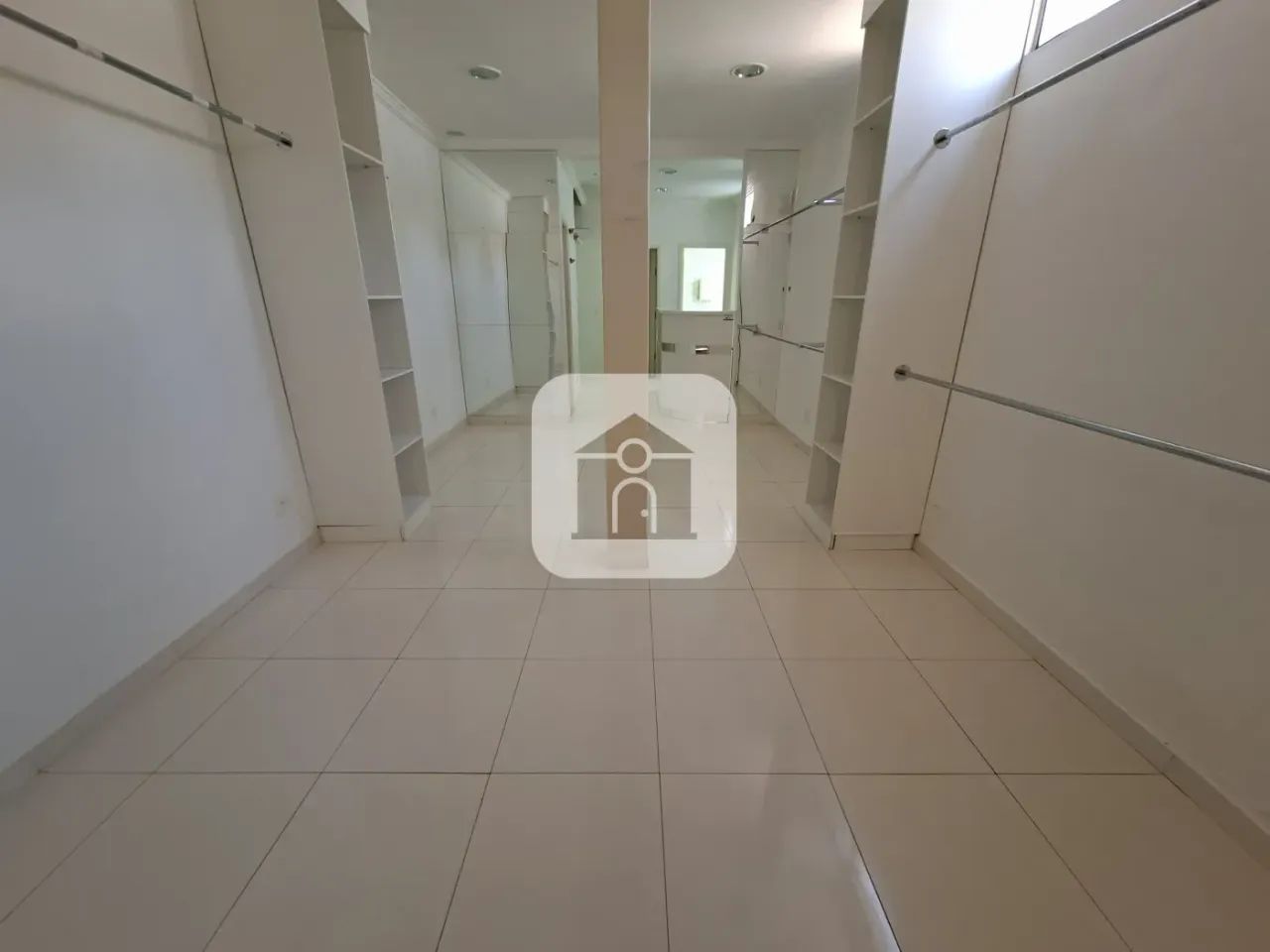 Comercial para locação no bairro Jardim Karaiba