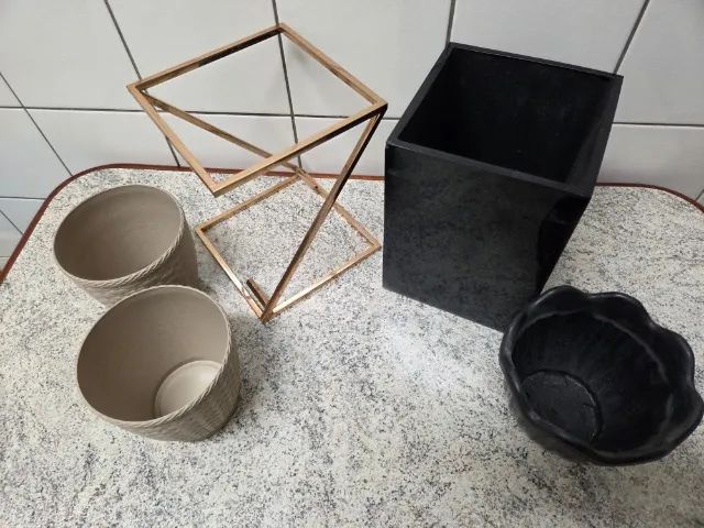 Conjunto de 4 vasos cachepôs