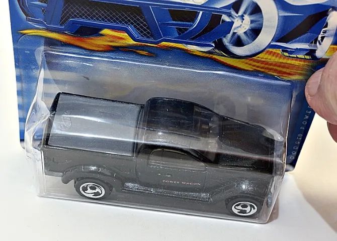 PICAPE DODGE POWER WAGON - HW 1:64 - Foto 3