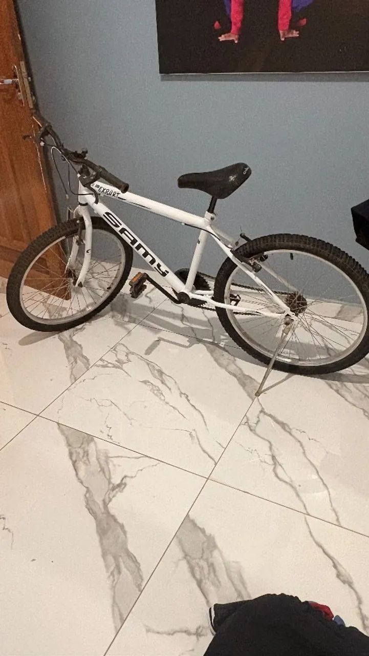 Bicicleta aro 24 Samy em otimo estado - Foto 2