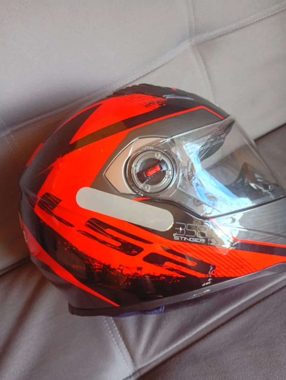 Capacete ls2 semi novo número 61 - Foto 2