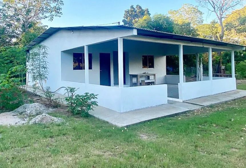 Casa a venda em Santa Bárbara do Pará 
