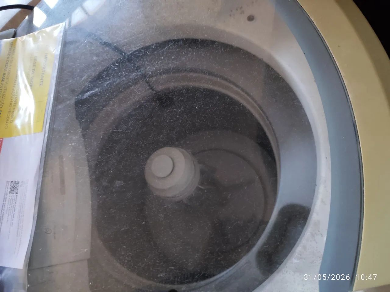 Máquina para retirada de peça 