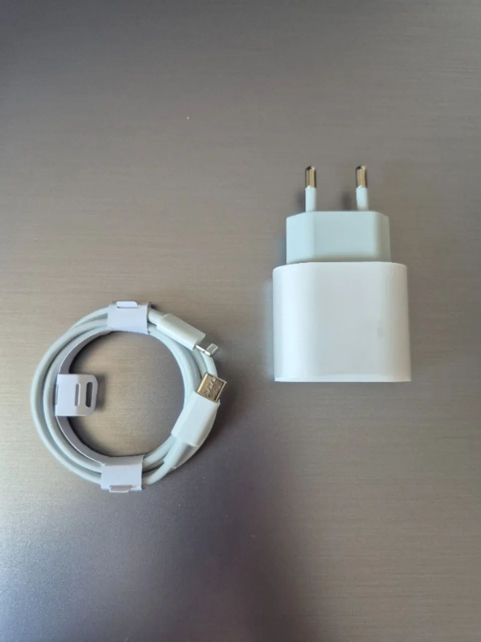 Carregador para iPhone 25W USB-C + Cabo Lightning 1m - Foto 4