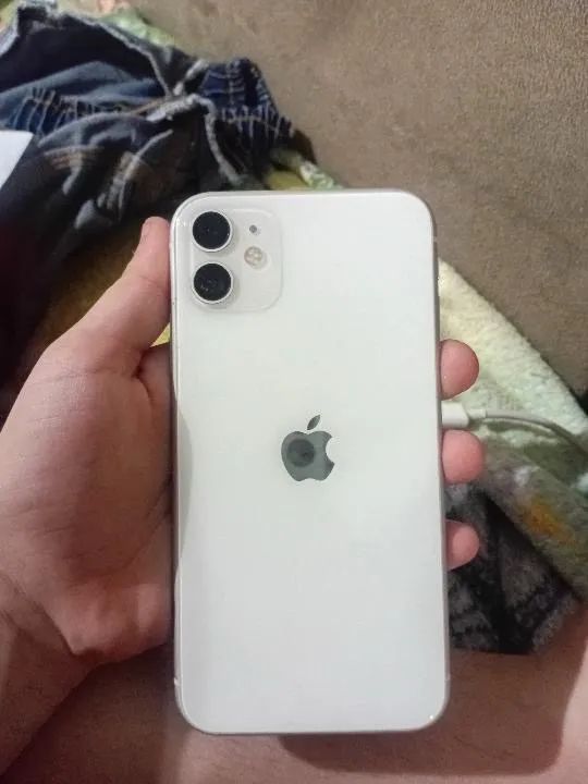 iPhone 11 64GB - Bem Conservado - Celulares e Smartphones