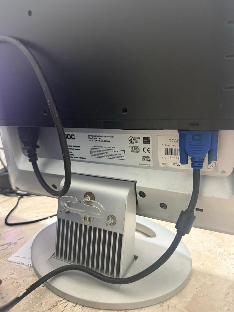 Monitor AOC 17 60hz - Foto 4