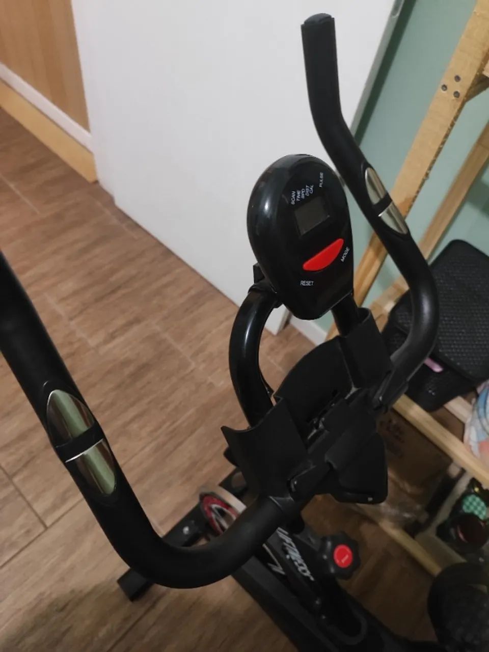 Bicicleta ergométrica spinning treino - Foto 3