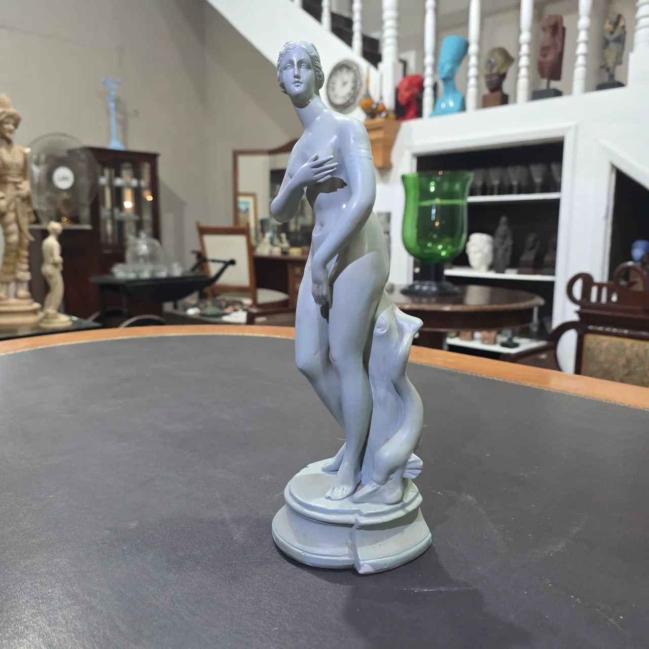 Escultura pequena Vênus em cerâmica  - Foto 2