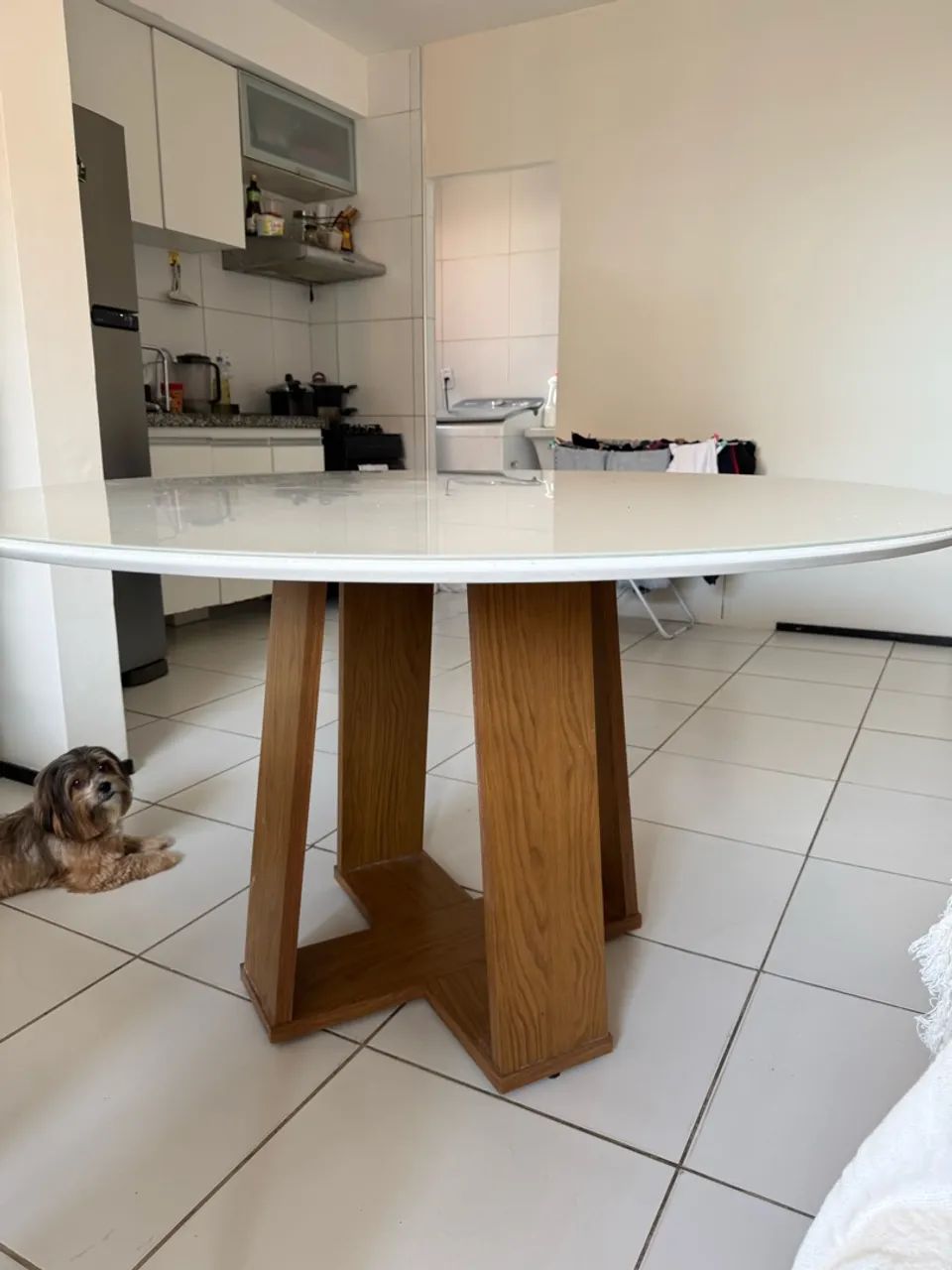 Vendo mesa de jantar 