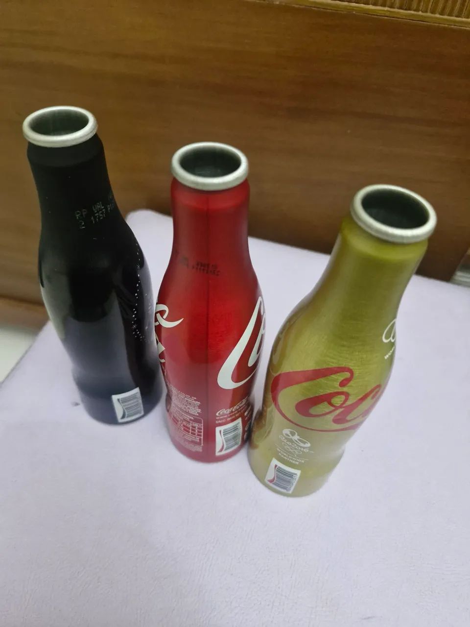 Garrafinhas colecionáveis Coca - Cola - alumínio  - Foto 5