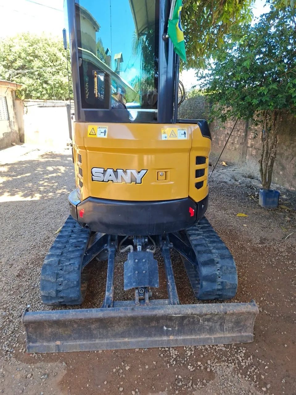 Mini escavadeira sy26 - Foto 2