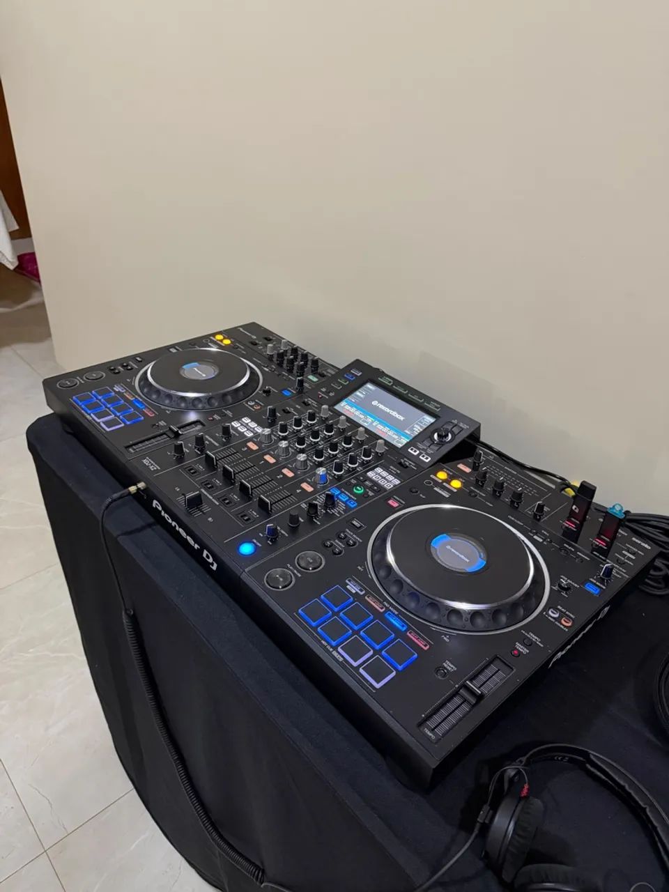 XDJ XZ PIONEER CONTROLADORA COM PELÍCULA PROTETORA E HARDCASE