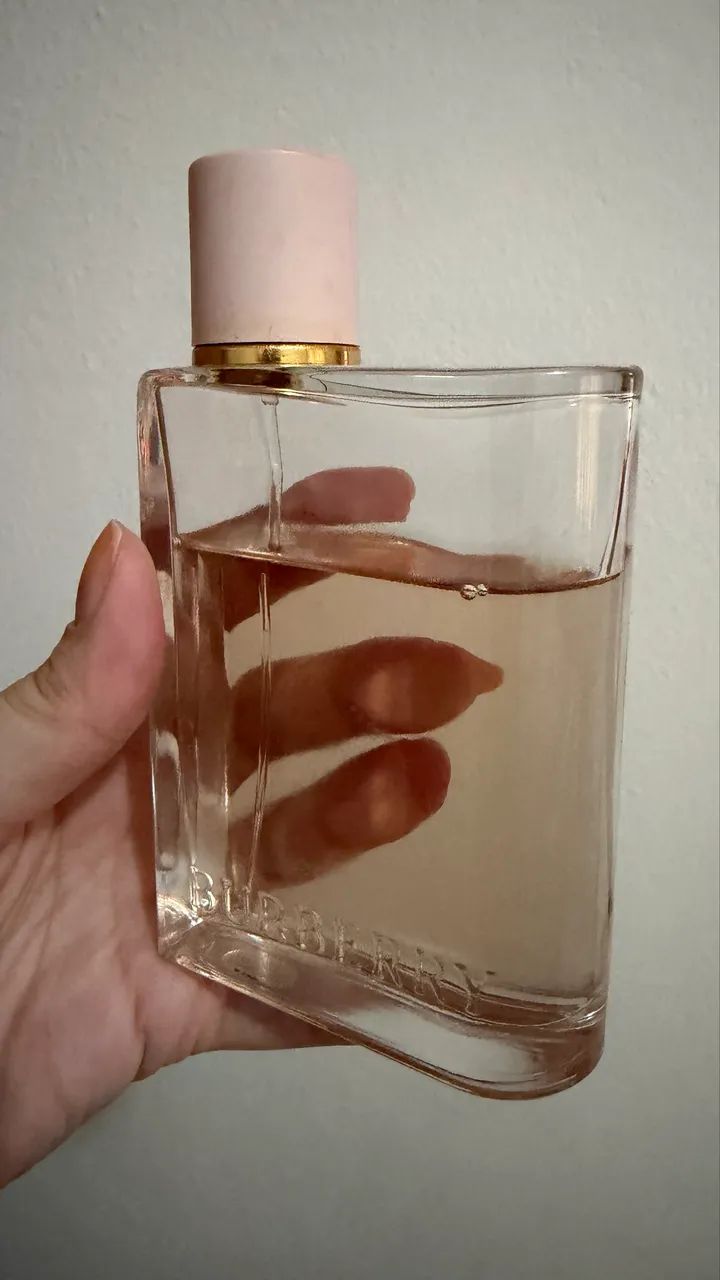 Vendo perfume Burberry 100 ml - Foto 2