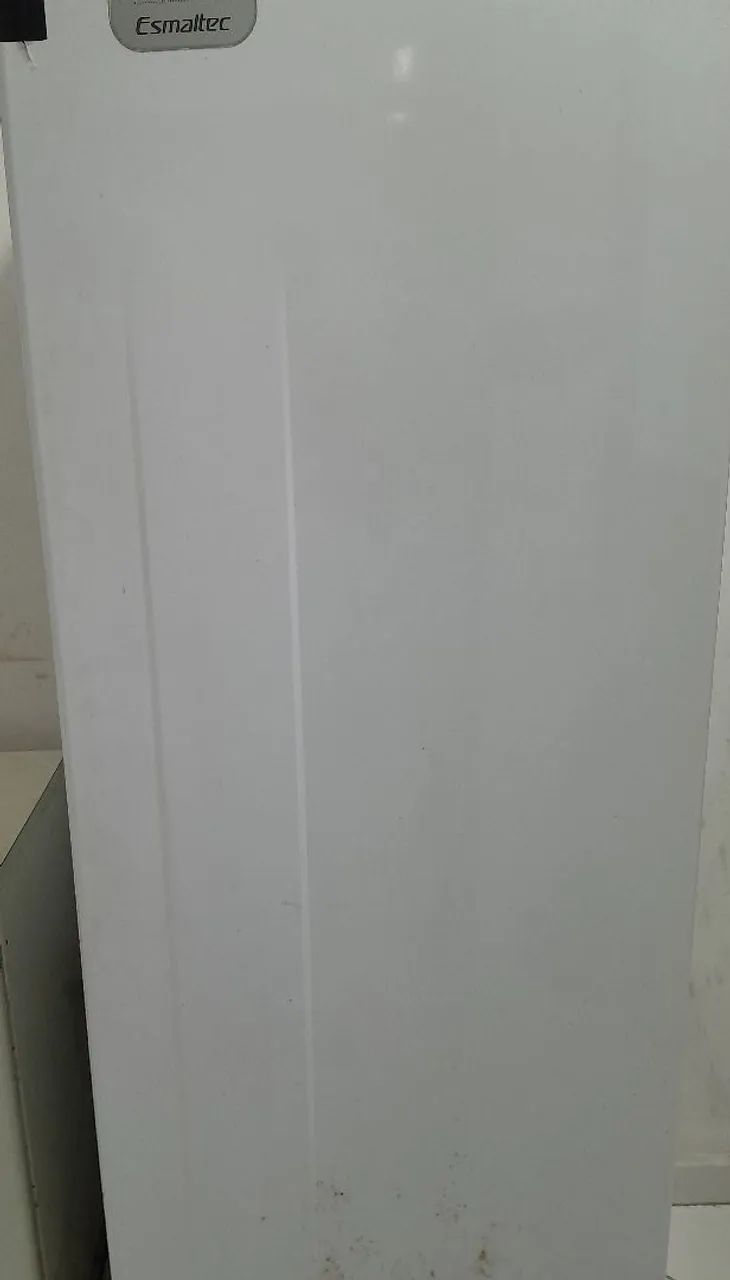 Vendo uns móveis usados 