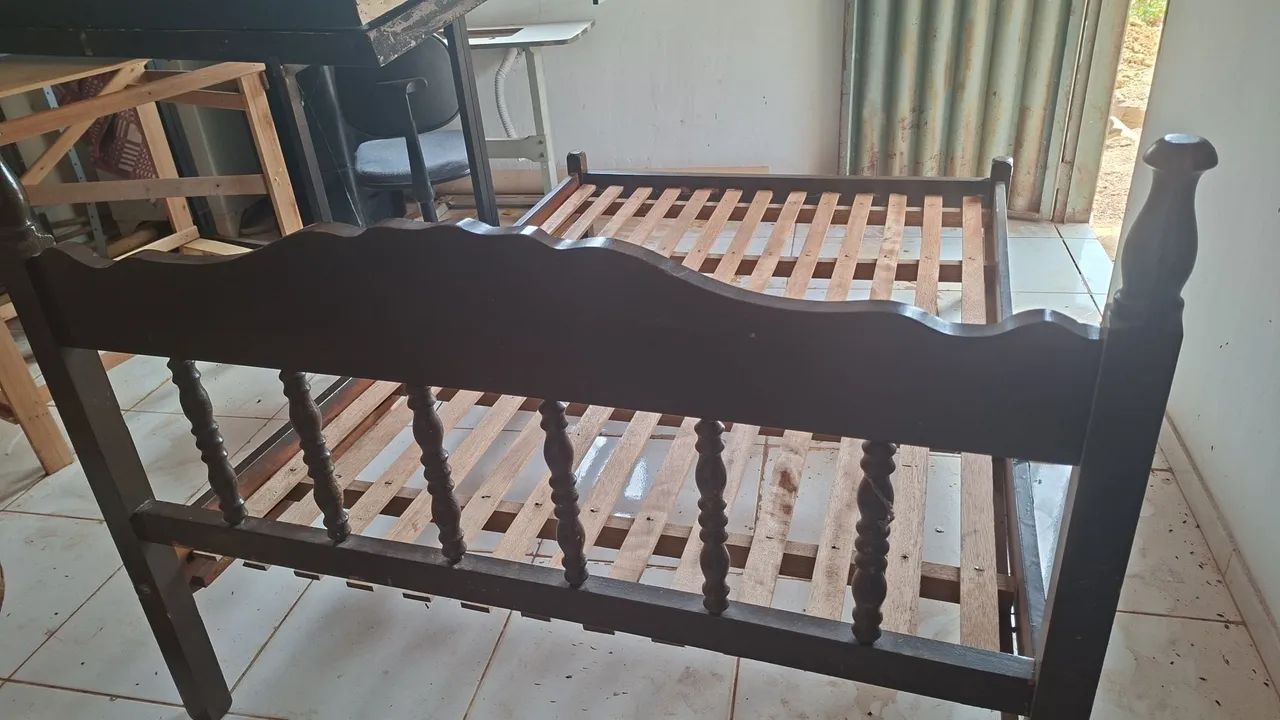 Cama casal madeira maciça  - Foto 3