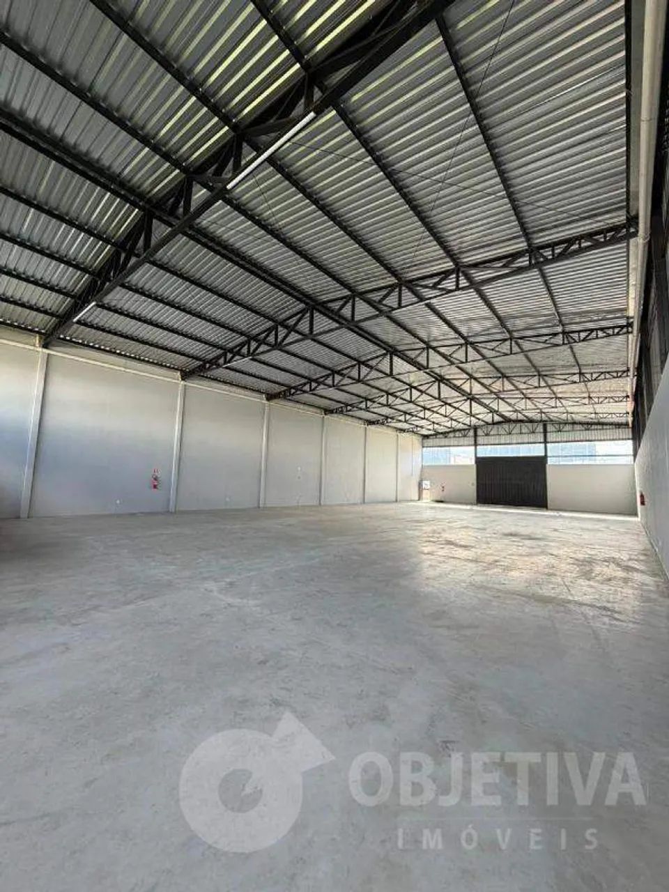Barracão disponível para aluguel no bairro Centro Empresarial Leste