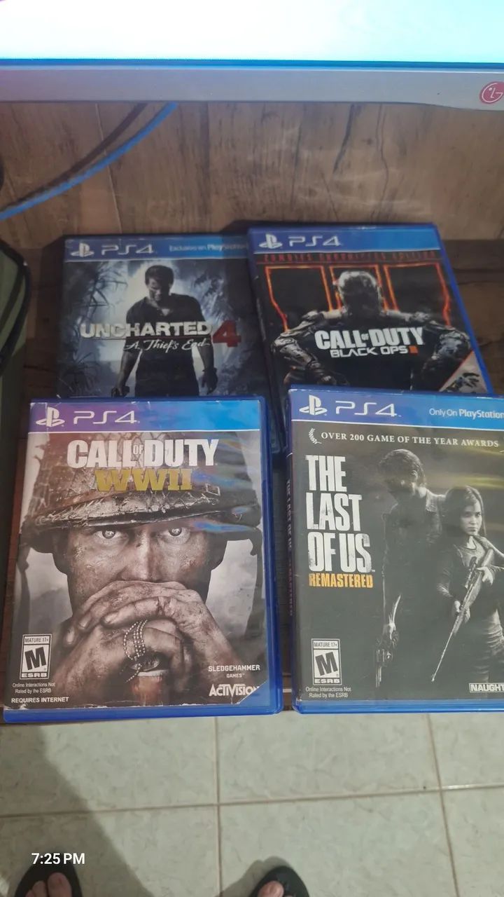 Vendo ps4 slim 1TB  - Foto 2