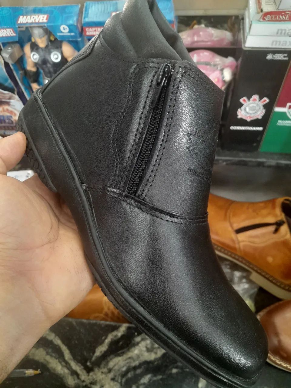 botina NOVA 99 REAIS  - Foto 5